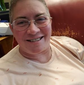 Meet your Posher, Suzette